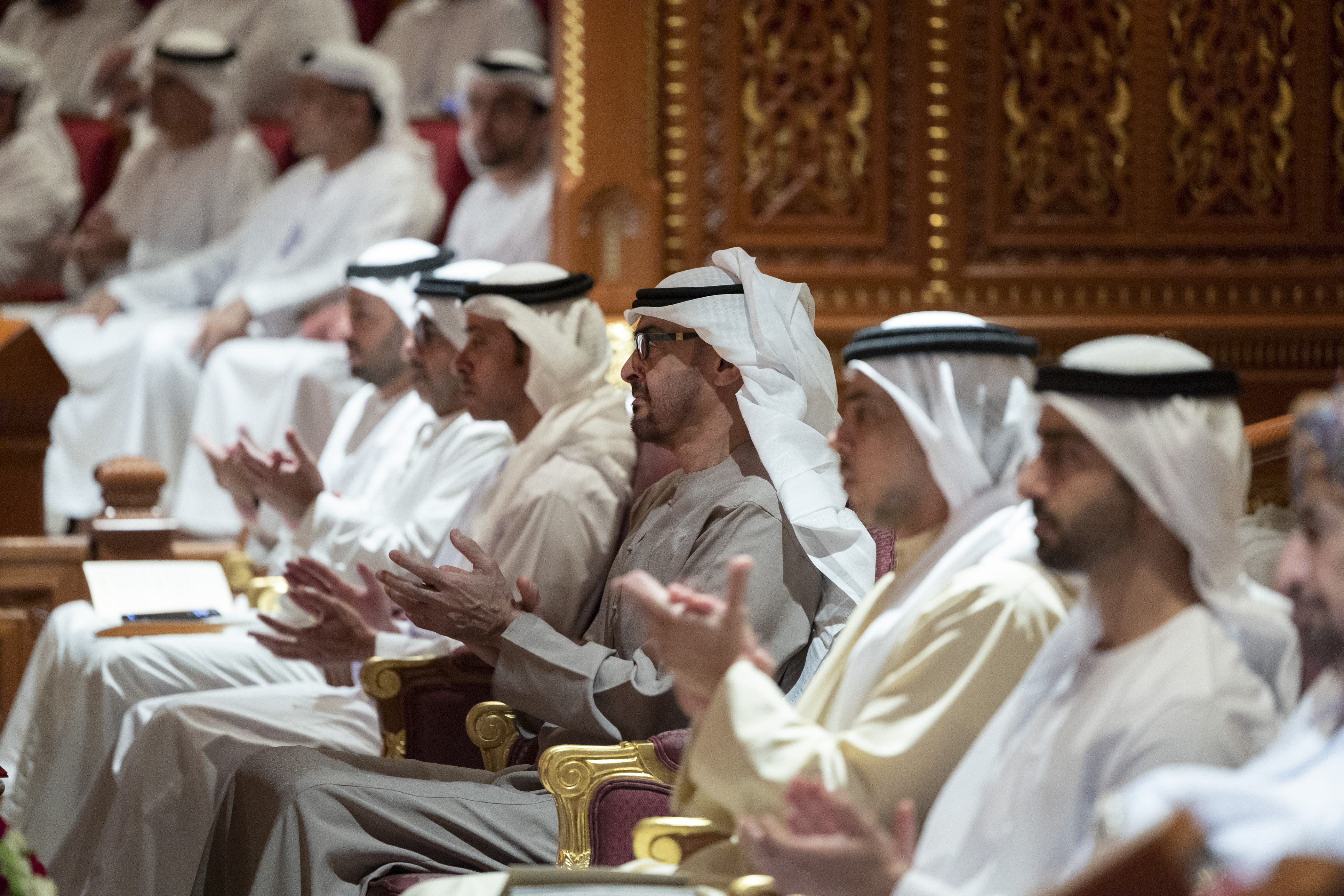 رئيس الدولة يزور دار الأوبرا السلطانية العمانية في مسقط.